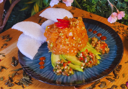 Salmon tartare